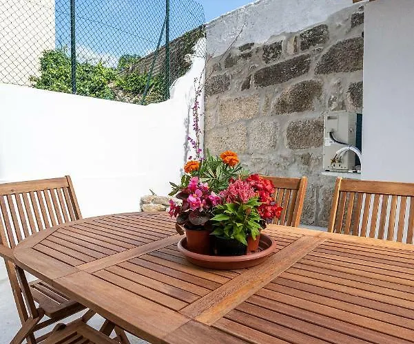 Zd Moreira Flats C By Portoproperties4you * Porto